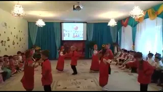 Танец "Московская кадриль "