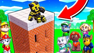 CONSTRUYE PARA SOBREVIVIR A PERSONAJES DE PAW PATROL EN MINECRAFT 😱