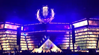 Armin Van Buuren - Lifting You Higher (Blasterjaxx Remix) (Live) @ Ultra Music Festival