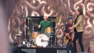 The Rolling Stones - Intro & Start Me Up (Hyde Park, London 6th July 2013)