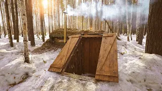 My dugout in the forest. I use the washbasin. Made a delicious charcoal casserole.
