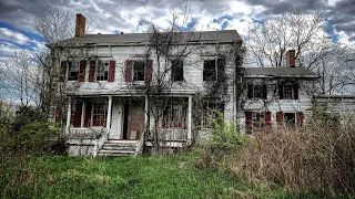 BEAUTIFUL Packed Abandoned 200 year old Mansion *Filled w/ ANTIQUES