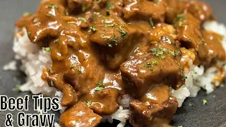 The Best Beef Tips & Gravy #Recipe / A Classic Southern Favorite