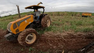 Primeiro dia fazendo silagem e enchendo o silo novo (roçavlog)