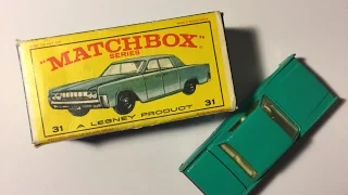 Lesney Matchbox 31 - Lincoln Continental - Toy Car - Made In England 1960s