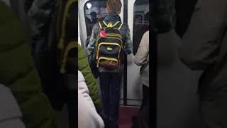 В Питерском метро. Кто не скачет тот москаль! :)
