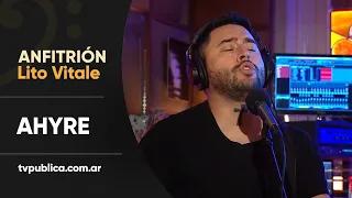 Ahyre: La Luna - Anfitrión, Lito Vitale