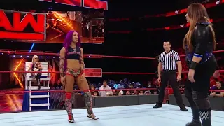 Sasha Banks Vs Nia Jax - WWE Raw 14/08/2017 (En Español)