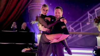 Pasha Pashkov and Daniella Karagach I Fred Astaire Metropolitan Dancesport 2021