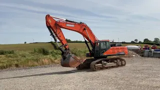 Doosan DX530 Excavator