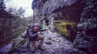 ÜBERNACHTUNG in HÖHLE mit neuer Ausrüstung - Biwaksack Defense 4 Overnighter Biwak | Fritz Meinecke