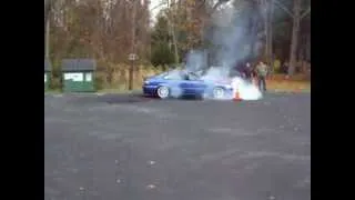 Burnout goes wrong, smoking tires and clutch Honda Civic