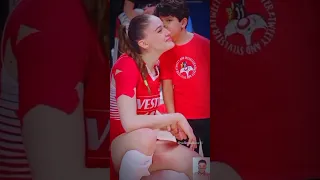 baby kiss Cute girl | respect short 😱🔥💯#shorts #viral  #respect