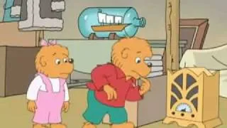 The Berenstain Bears   Lend A Helping Hand (2-2)