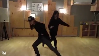 Wheein & Moonbyul of MAMAMOO (마마무) - Predebut Dance Video (휘인 문별 연습생 안무영상)