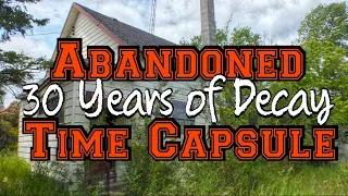 Abandoned Country House with Everything Left Behind! - Great little Time Capsule