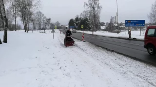 TZ 4K 14 snow ploughing