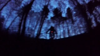 Night riding on Ciocanu trails Romania - with CTM Scroll