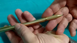 Ручка гелевая - шариковая для письма из металла