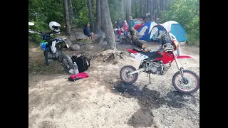 Лайт покатушка около озера на питбайках JMC 140MX и YCF BIGY 125MX /pitbike riding with a friend