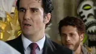 Teo consegue avisar Tony de que a polícia sabe onde ele está  P.6