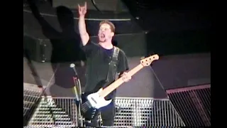 Metallica - Live in St. Louis, MO (1997) [2-Cam-Mix] [720p60fps Upscale]