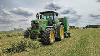 Lisování Jetele 2023 | John Deere 6210 R & John Deere 854