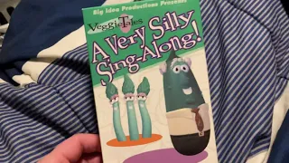 VeggieTales: A Very Silly Sing Along 1997 VHS Review