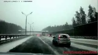 Аварии на видеорегистратор 2013 (53) / Сar crash compilation 2013 (53)