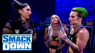 Billie Kay books Liv Morgan & Ruby Riott’s tickets to Royal Rumble: SmackDown, Jan. 22, 2021