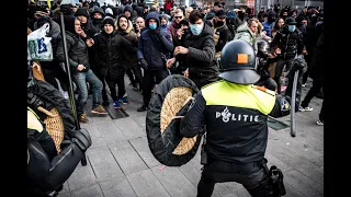 Беспорядки в Нидерландах, как протест введению Комендантского часа.