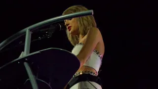 Taylor Swift - Love Story Manchester 1989 Tour