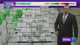 Showers and storms push in from the west overnight