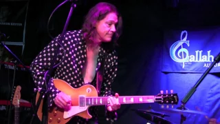 ROBBEN FORD - Guitar Solos @ Callahan's, July 2017