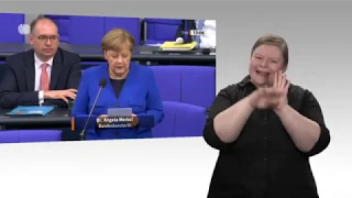 Regierungsbefragung in Gebärdensprache: Kanzlerin Merkel zum Kampf gegen das Coronavirus