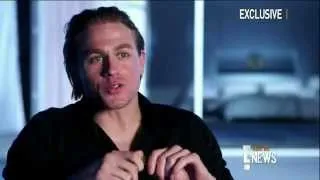 [Entrevista subtitulada] Charlie Hunnam campaña Calvin Klein