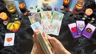 Zamislite osobu: Da li se kaje?💜 Tarot čitanje 🔮