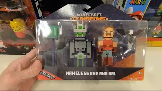 MINECRAFT DUNGEONS NAMELESS ONE AND HAL COLLECTIBLE FIGURES TOYS CLOSE UP LOOK