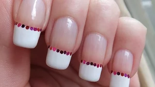 Easy And Fast Valentine's Day French Manicure With Glitter Placements