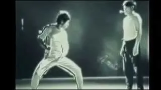 Bruce Lee 'nin İnsan Olmadığının 3:17 lik Kanıtı