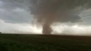 Incredible Close Range Tornado Intercept in Texas!