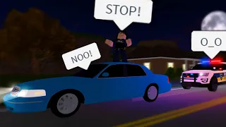 Officer Jumps On Suspects Car While Driving! ENDS BAD! (Roblox)