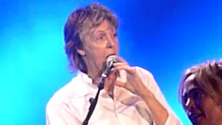 Paul McCartney Helter Golden Slumbers Carry That Weight The End Live Lollapalooza July 31 2015