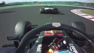 [F1]Ricciardo gave Bottas his awesome 🖕🏼 after he  overtook him in the last lap