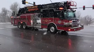 South Metro Fire Rescue Ladder 12 and Medic 12 responding code 3 in the snow (Airhorn)