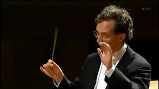 Mozart Piano Concerto No 22 E flat major K 482 Fabio Luisi Ayako Uehara Wiener Symphoniker