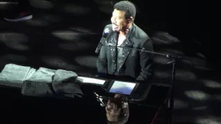 Lionel Richie - Hello - Live at the O2, London