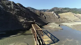 Last look at Trestle & Tunnel #5, Hwy 99 Pollock Bridge, Drought Shasta Lake 10/2021 CA - 4k drone
