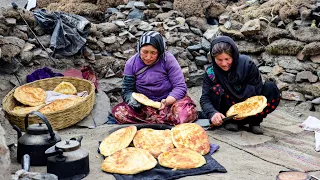 Morning Routine of Shepherd Mother | Shepherd Mother Cooking Shepherd Food |Afghanistan Village life