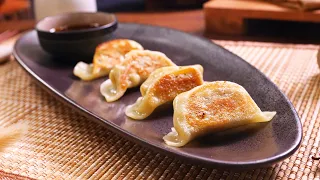 How To Make Gyoza (Potstickers) Perfectly Every Time • TasteLife